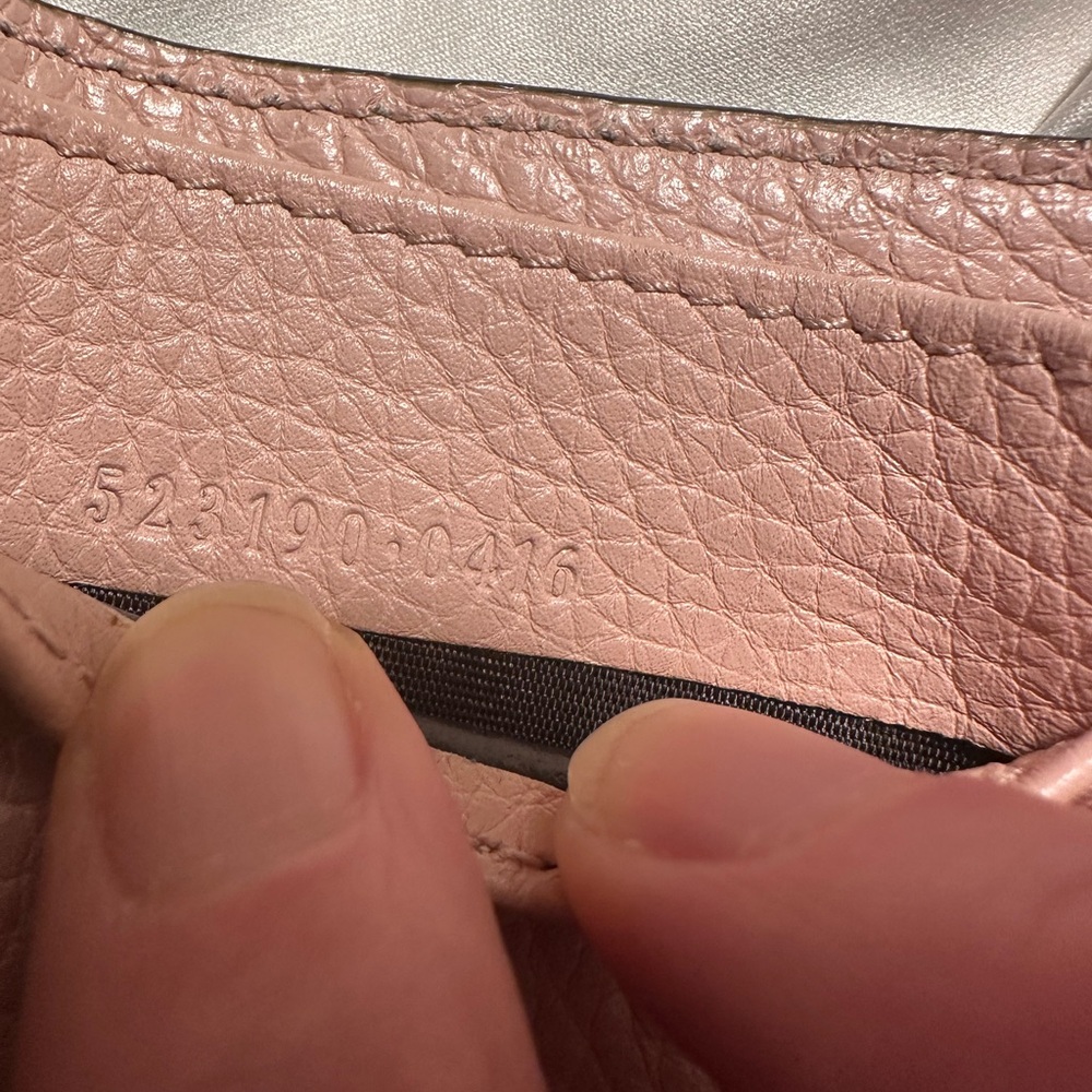 Gucci Blush Pink Leather Wallet with Gold Bee and Blind for Love - Picture 5 of 8